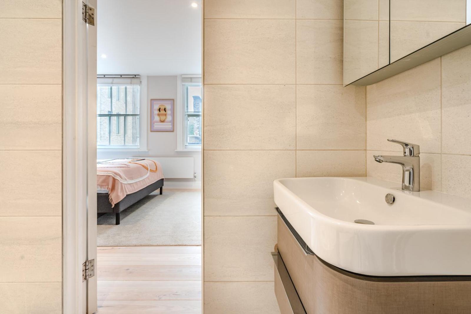 Be London - The Soho Residences Zewnętrze zdjęcie